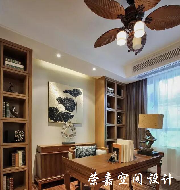 書房這么美，還能專心地看書嗎？