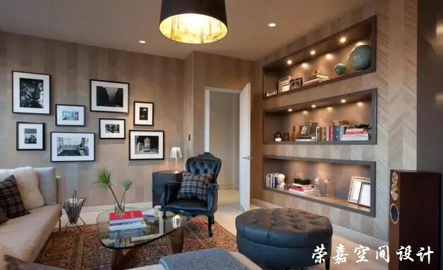 書房這么美，還能專心地看書嗎？