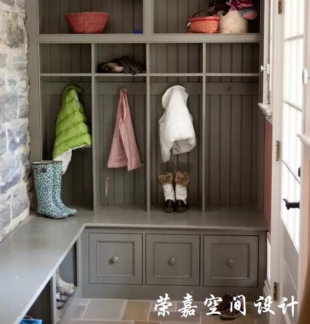 這樣的入戶鞋柜設(shè)計，你可還滿意？