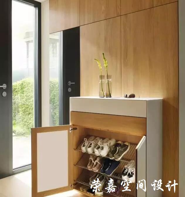 這樣的入戶鞋柜設(shè)計，你可還滿意？