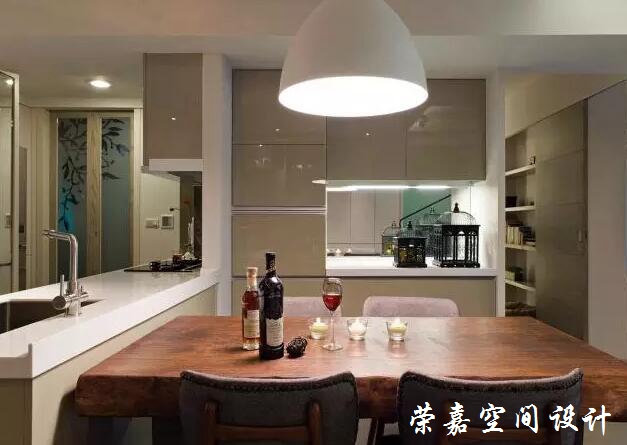 85平現(xiàn)代兩居室，滿(mǎn)滿(mǎn)的小資情調(diào)！