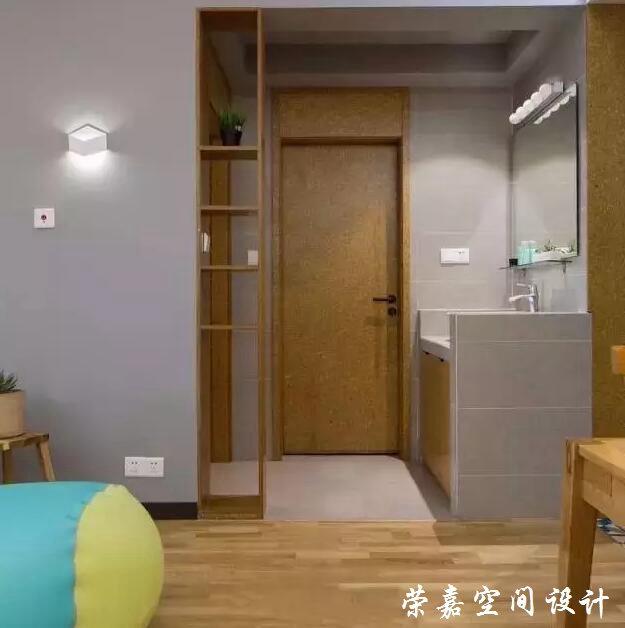 你關(guān)心過(guò)廁所門(mén)的選擇嗎？后悔沒(méi)早點(diǎn)發(fā)現(xiàn)！