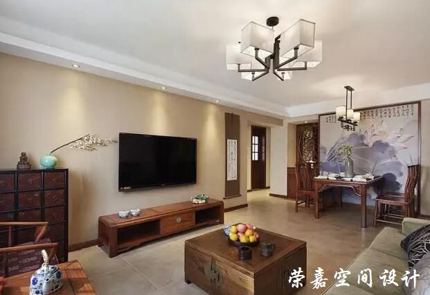 家里墻紙發(fā)黃了咋辦？解決方法都在這了拿走不謝！